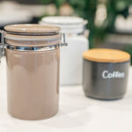 コーヒー豆を最適に保存する容器の選び方と管理方法